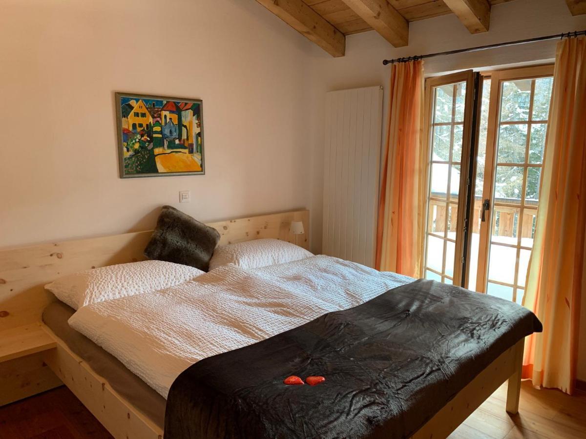 Chasa Al Battaporta Hotel Tschierv Eksteriør billede